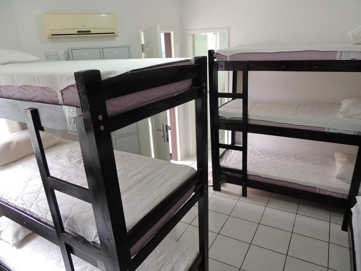 Positive Hostel Balneário Camboriú Kültér fotó
